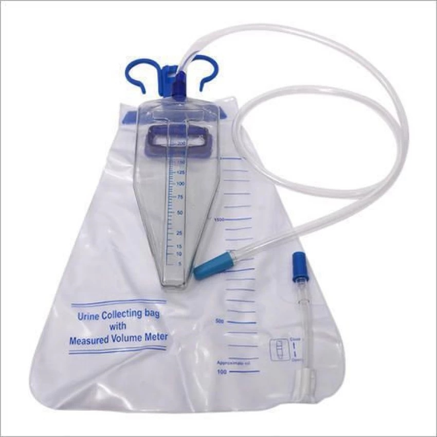 Urine Collecting Bag With Measured Volume chamber